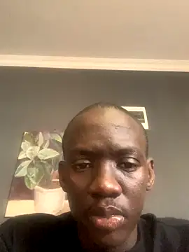 Snapshot of whiskeyza chatting on 09/18/25, 07:33 whiskeyza online show from 09/18/25, 07:33