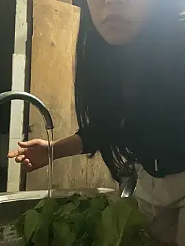 sexybaby 00 online show from 10/17/25, 10:44