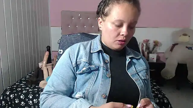 patty squirt  online show from 03/13/25, 02:49