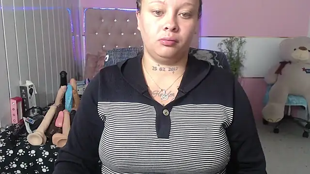 patty squirt  online show from 09/16/25, 02:56