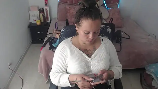 patty squirt  online show from 04/07/26, 01:02