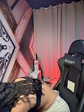 jenn fit online show from 12/05/25, 03:38