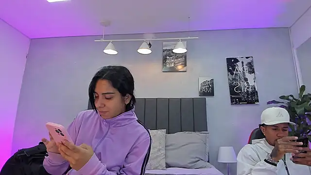 violet and myers online show from 10/24/25, 11:20