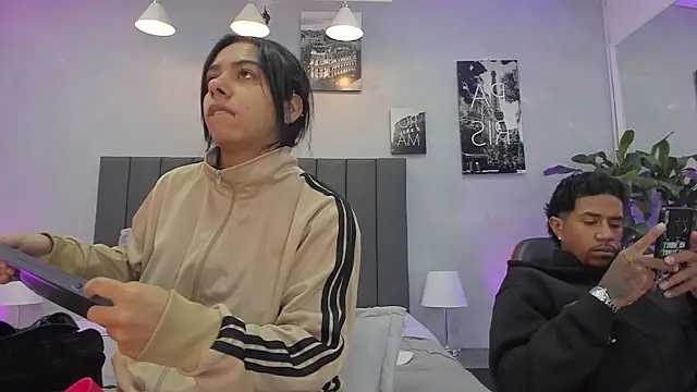 violet and myers online show from 10/25/25, 11:31