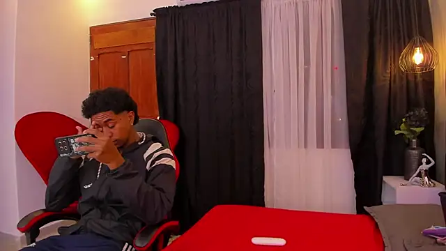 violet and myers online show from 11/30/25, 11:22