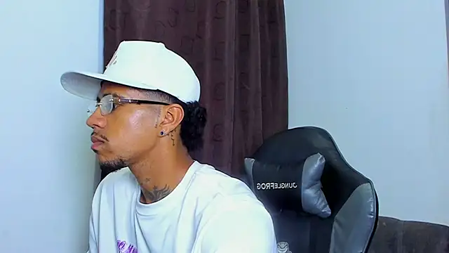 violet and myers online show from 03/18/26, 11:05