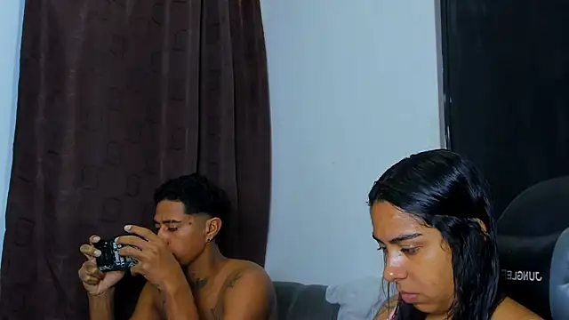 violet and myers online show from 03/31/26, 07:05