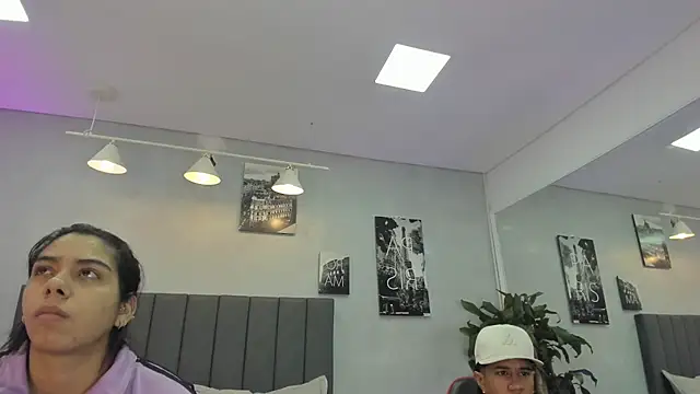 violet and myers online show from 11/05/25, 11:24