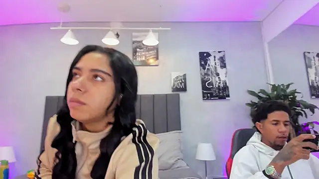 violet and myers online show from 11/12/25, 11:14