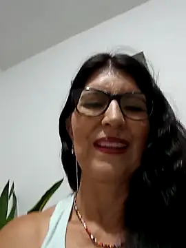 Snapshot of swity_foster chatting on 10/01/25, 09:03 swity foster online show from 10/01/25, 09:03