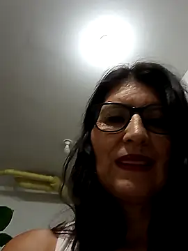 Snapshot of swity_foster chatting on 09/23/25, 09:05 swity foster online show from 09/23/25, 09:05