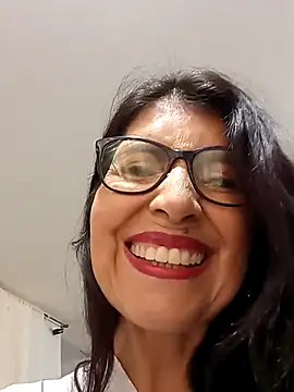 Snapshot of swity_foster chatting on 11/10/25, 12:43 swity foster online show from 11/10/25, 12:43