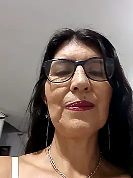 Snapshot of swity_foster chatting on 11/27/25, 07:09 swity foster online show from 11/27/25, 07:09