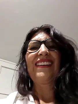 Snapshot of swity_foster chatting on 09/28/25, 08:32 swity foster online show from 09/28/25, 08:32