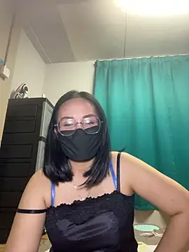 melyiaaa online show from 04/29/26, 02:54