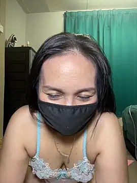 melyiaaa online show from 04/16/26, 03:24