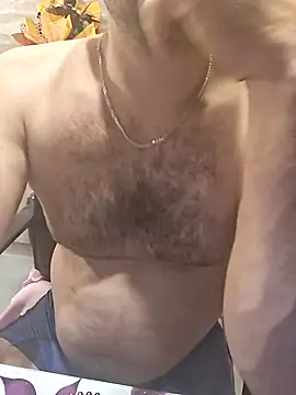 qSensi online show from 11/18/25, 10:13