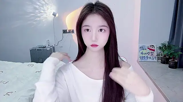 Snapshot of suger-TT chatting on 12/15/25, 12:33 suger-TT online show from 12/15/25, 12:33