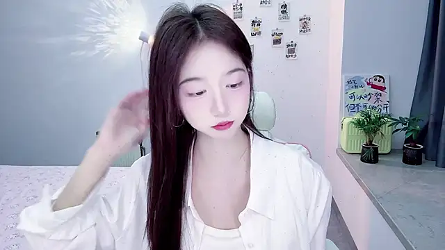 Snapshot of suger-TT chatting on 11/06/25, 12:09 suger-TT online show from 11/06/25, 12:09