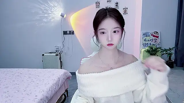 Snapshot of suger-TT chatting on 11/02/25, 12:10 suger-TT online show from 11/02/25, 12:10