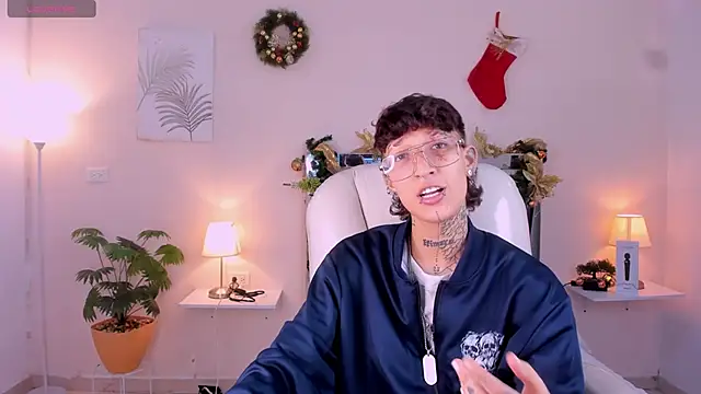 Luci Rose online show from 11/20/25, 03:18