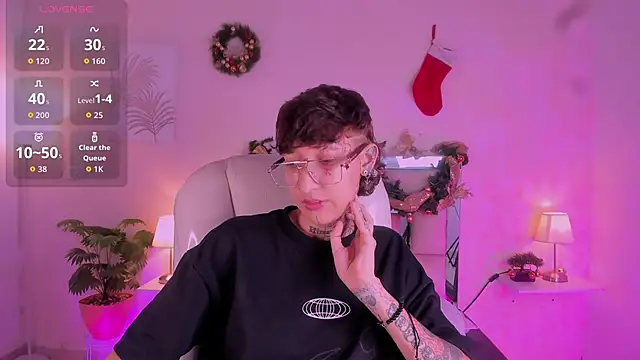 Luci Rose online show from 11/30/25, 02:56