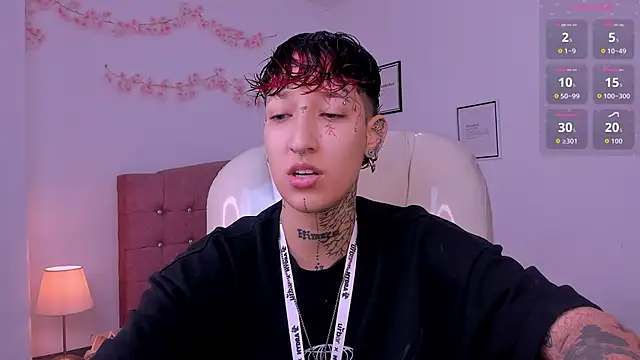 Luci Rose online show from 04/21/26, 06:36