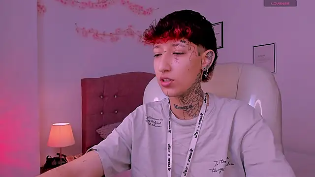Luci Rose online show from 05/28/26, 12:11