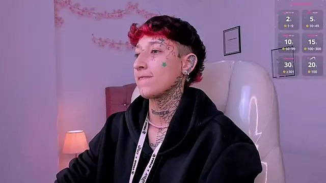 Luci Rose online show from 04/16/26, 09:39