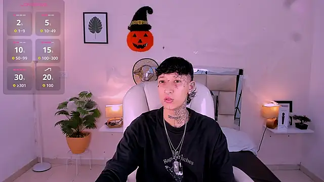 Luci Rose online show from 10/29/25, 02:54