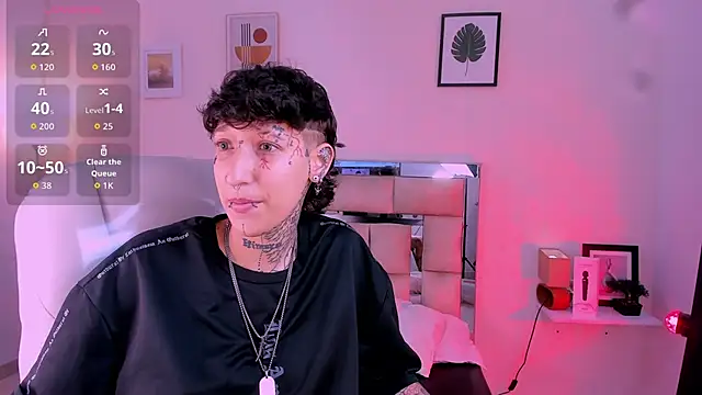 Luci Rose online show from 11/11/25, 01:28