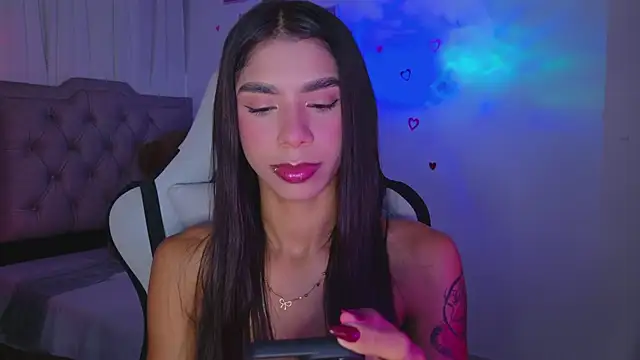 BrunetteAdams001 online show from 05/16/26, 01:48