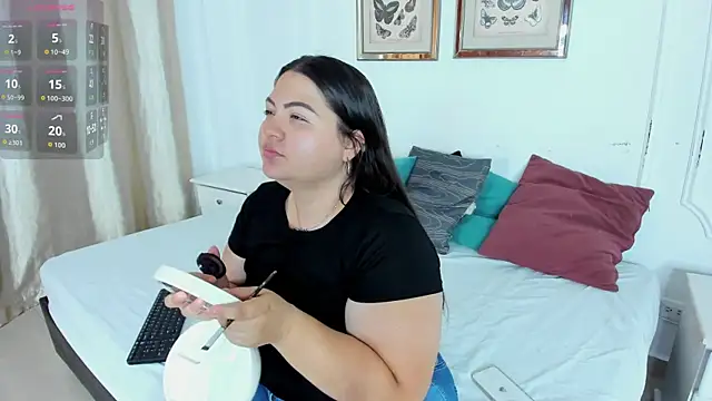 Snapshot of Tessa_Sinclaire chatting on 09/11/25, 08:53 Tessa Sinclaire online show from 09/11/25, 08:53