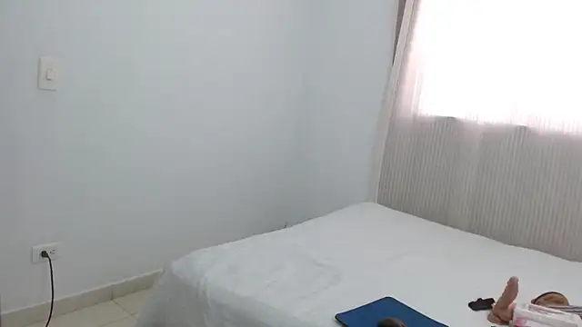 lolascarlett online show from 11/09/25, 04:55