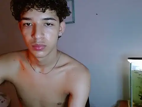 Snapshot of Xtremeplay_18 chatting on 09/10/25, 07:24 Xtremeplay 18 online show from 09/10/25, 07:24