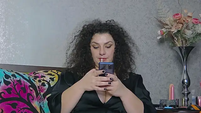 Snapshot of BohoBabeLexy chatting on 11/05/25, 04:54 BohoBabeLexy online show from 11/05/25, 04:54