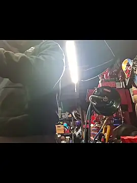 twistafatpipe online show from 11/11/25, 08:42