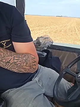 twistafatpipe online show from 10/13/25, 05:36