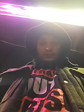 twistafatpipe online show from 11/01/25, 07:52