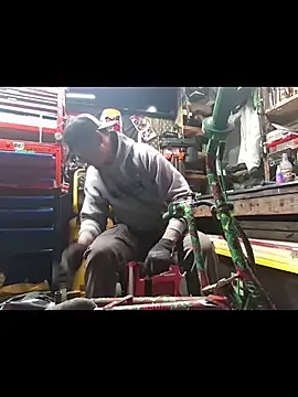 twistafatpipe online show from 11/09/25, 10:14