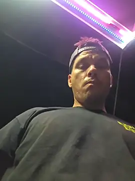 twistafatpipe online show from 10/15/25, 12:20