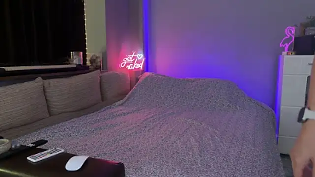 Secret Lovers1 online show from 06/07/26, 06:35
