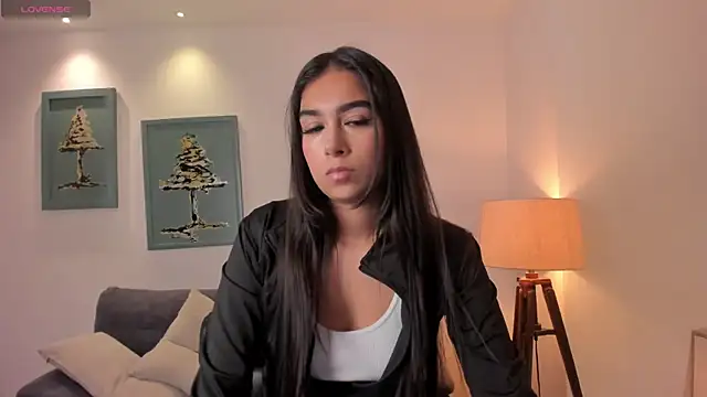 VeronicaBlue online show from 10/30/25, 09:40