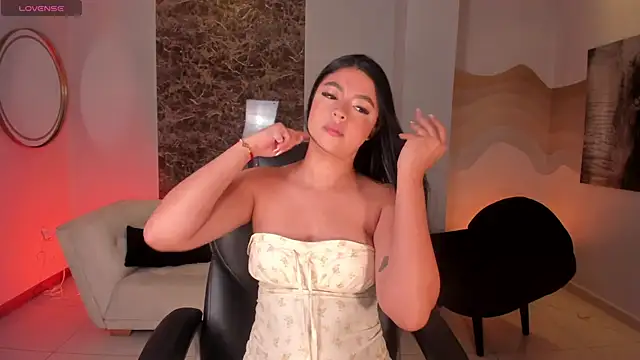 NataliaGaret online show from 04/24/26, 09:55