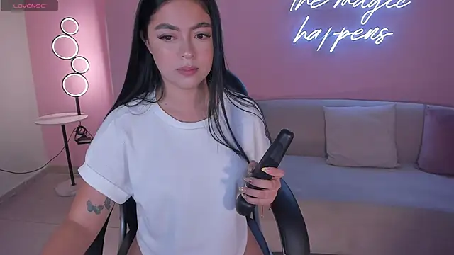 NataliaGaret online show from 05/17/26, 04:51