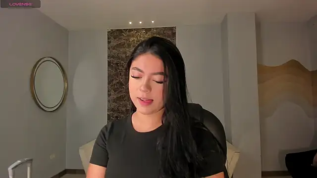 NataliaGaret online show from 04/22/26, 09:27