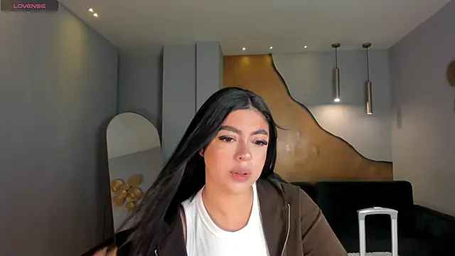 NataliaGaret online show from 05/25/26, 10:03
