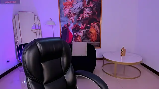 AmberColors  online show from 04/15/26, 07:18