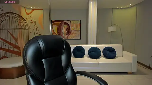 AmberColors  online show from 11/05/25, 07:17