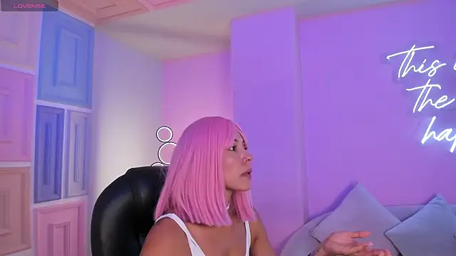 AmberColors  online show from 11/26/25, 07:36